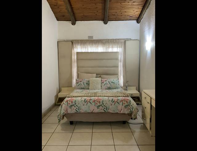 3 BEDROOM CLUSTER FOR SALE IN BOKSBURG SOUTH